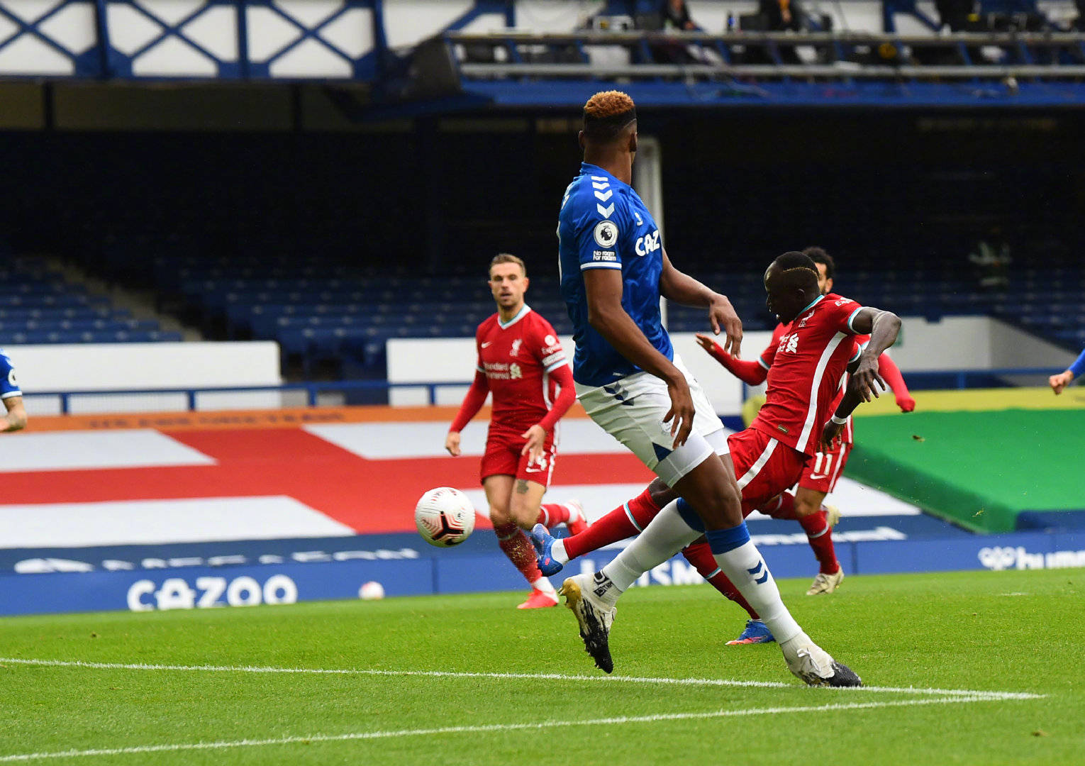 特别是在控 特别是在控